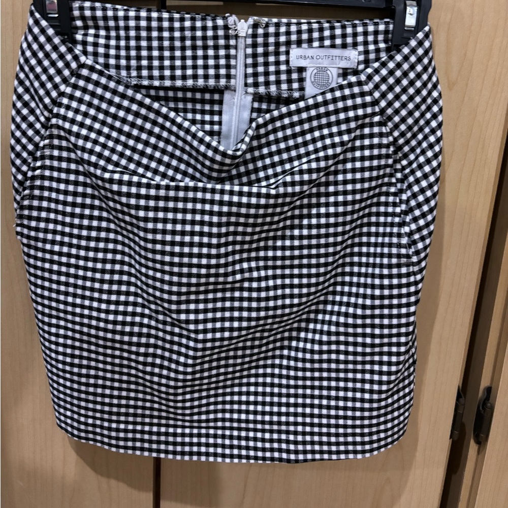 urban outfitters mini skirt